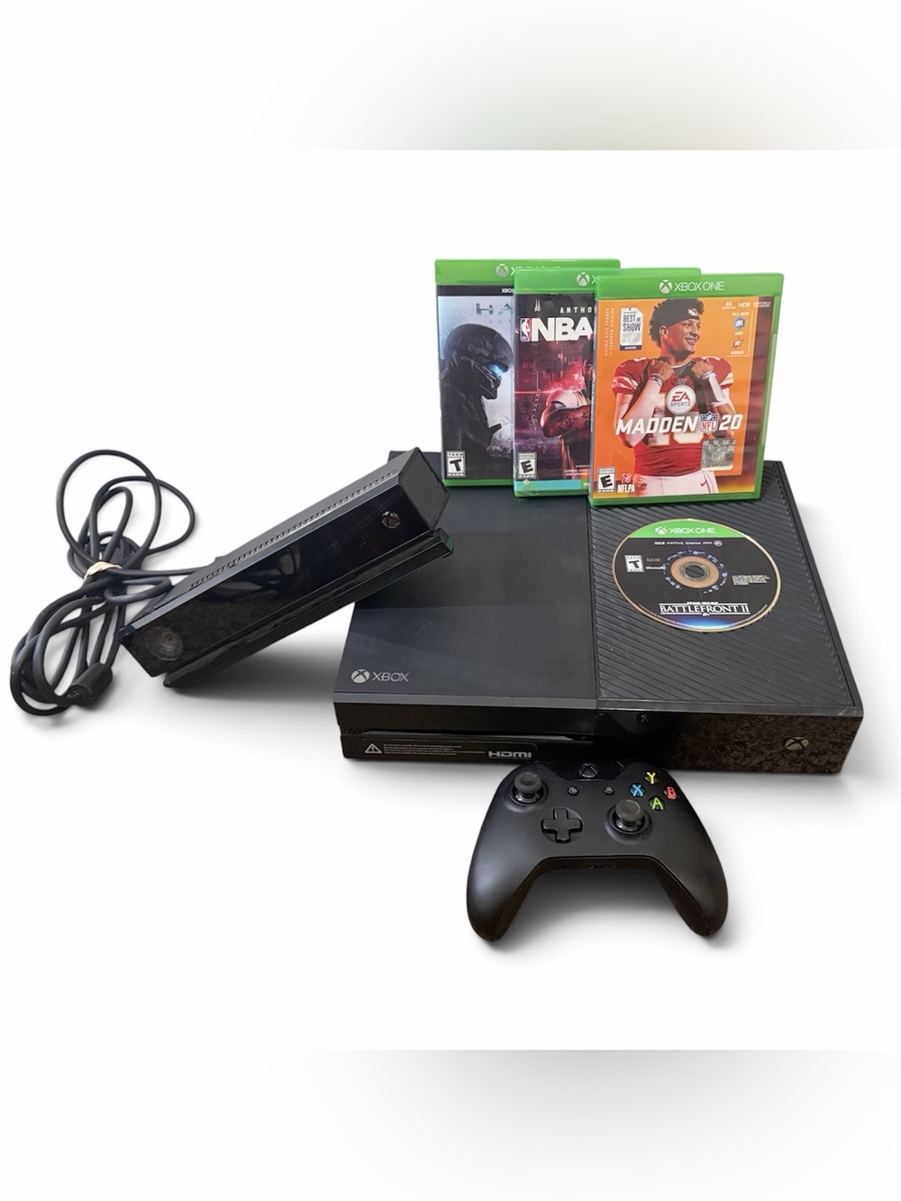 Microsoft Xbox One 500GB Console Bundle Controller Cables Kinect 4 Games Halo